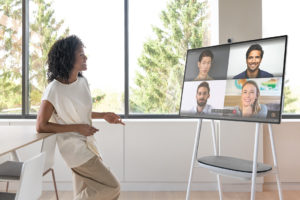 Visioconférence avec le Surface Hub 2 de Microsoft